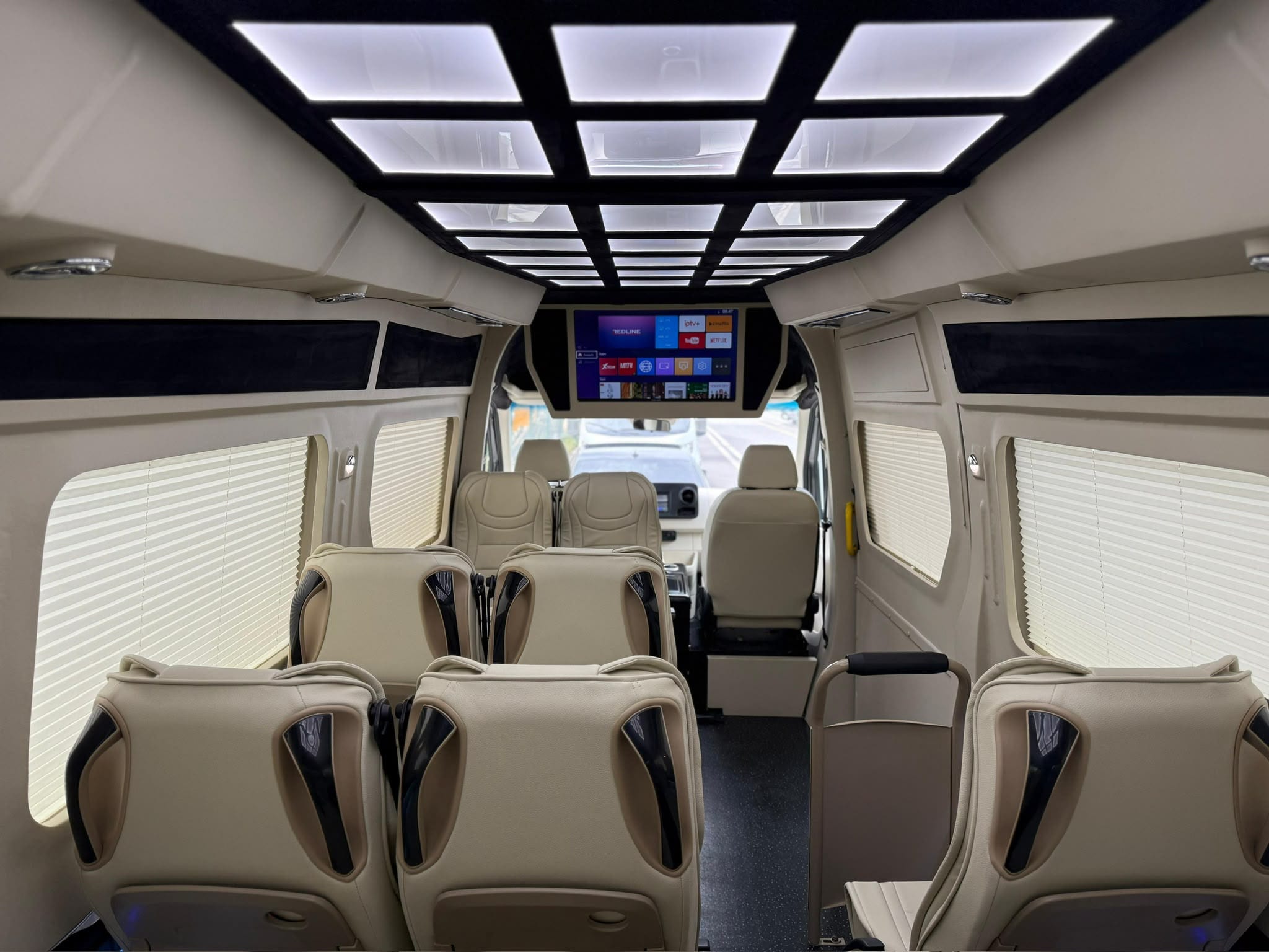 MERCEDES-BENZ VIP SPRİNTER 16+1 VIP SPRİNTER 16+1 VIP