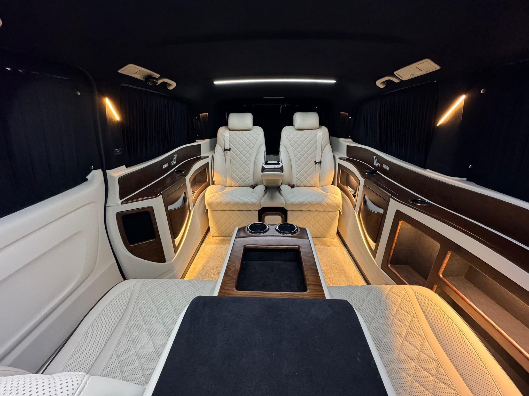 MERCEDES BENZ MAYBACH 2026 VIP