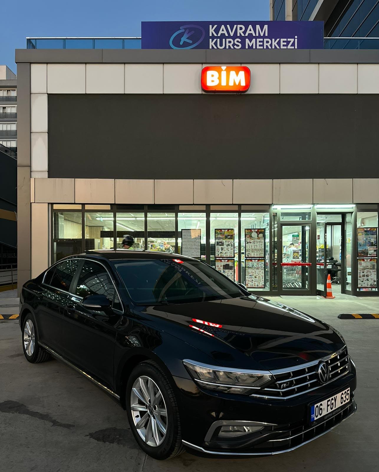 VOLKSWAGEN PASSAT Elegance PASSAT Elegance 2021 VIP