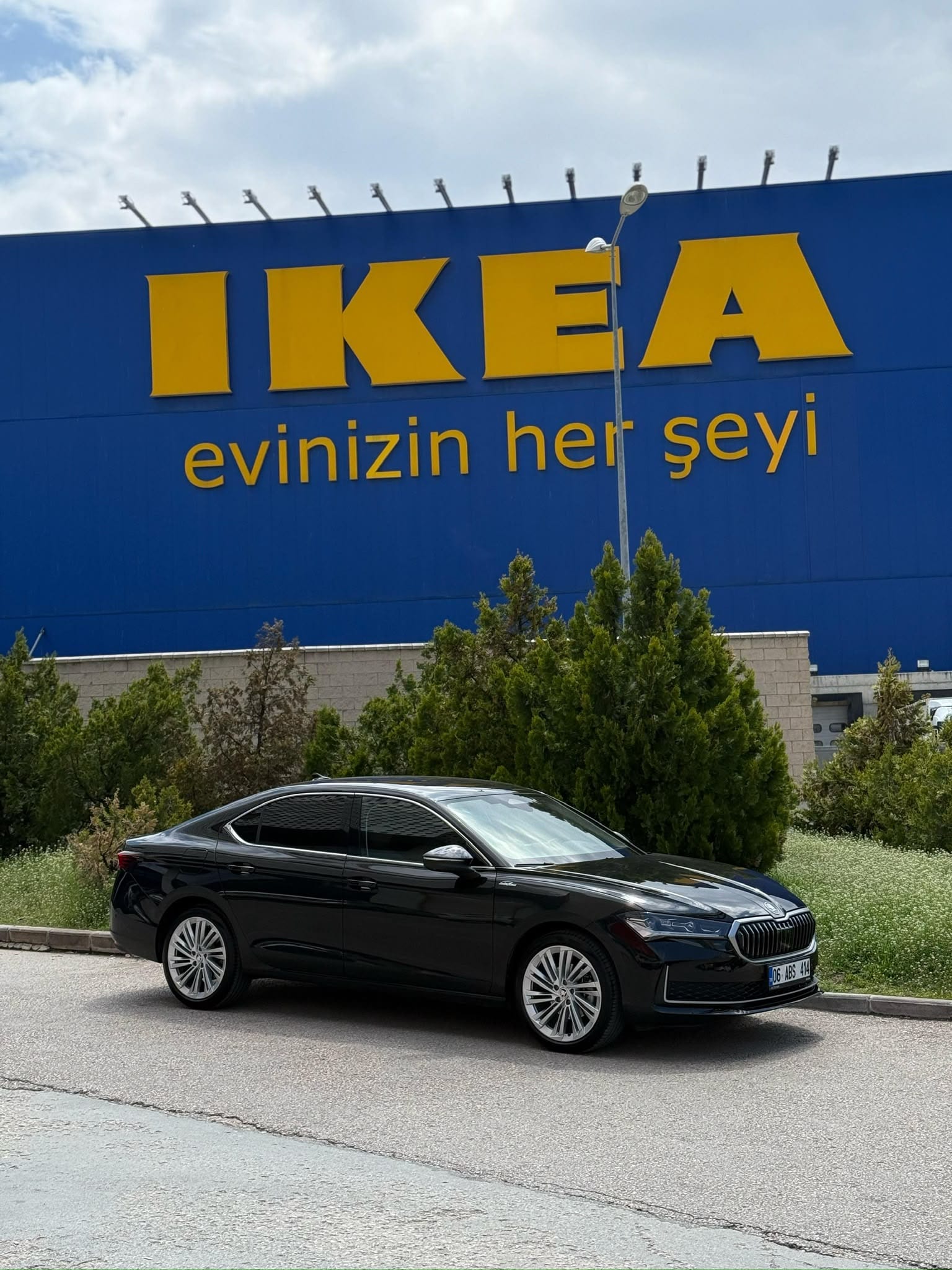 SKODA SUPERB 2025 SUPERB L&K VIP