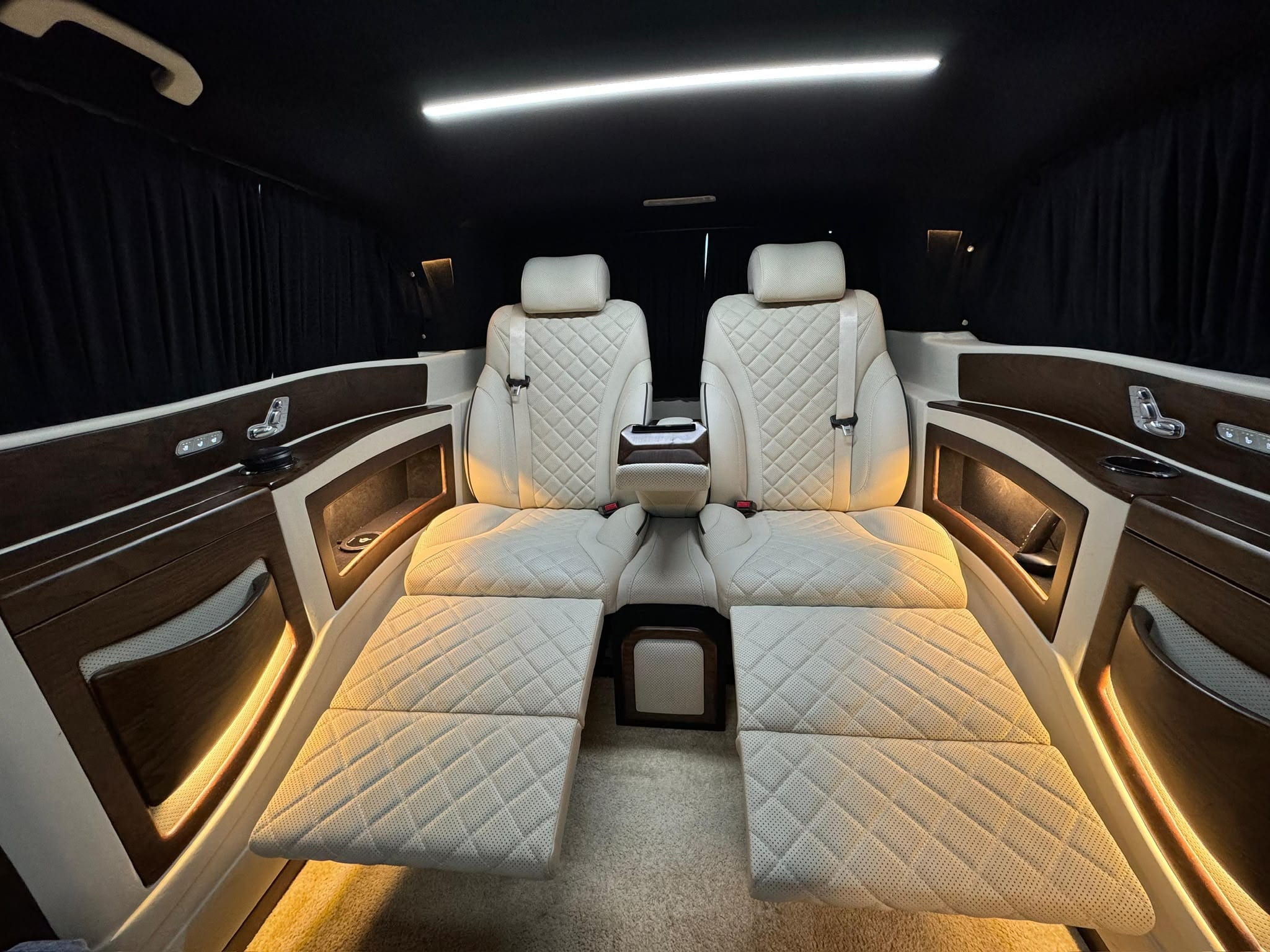 MERCEDES BENZ MAYBACH 2026 VIP
